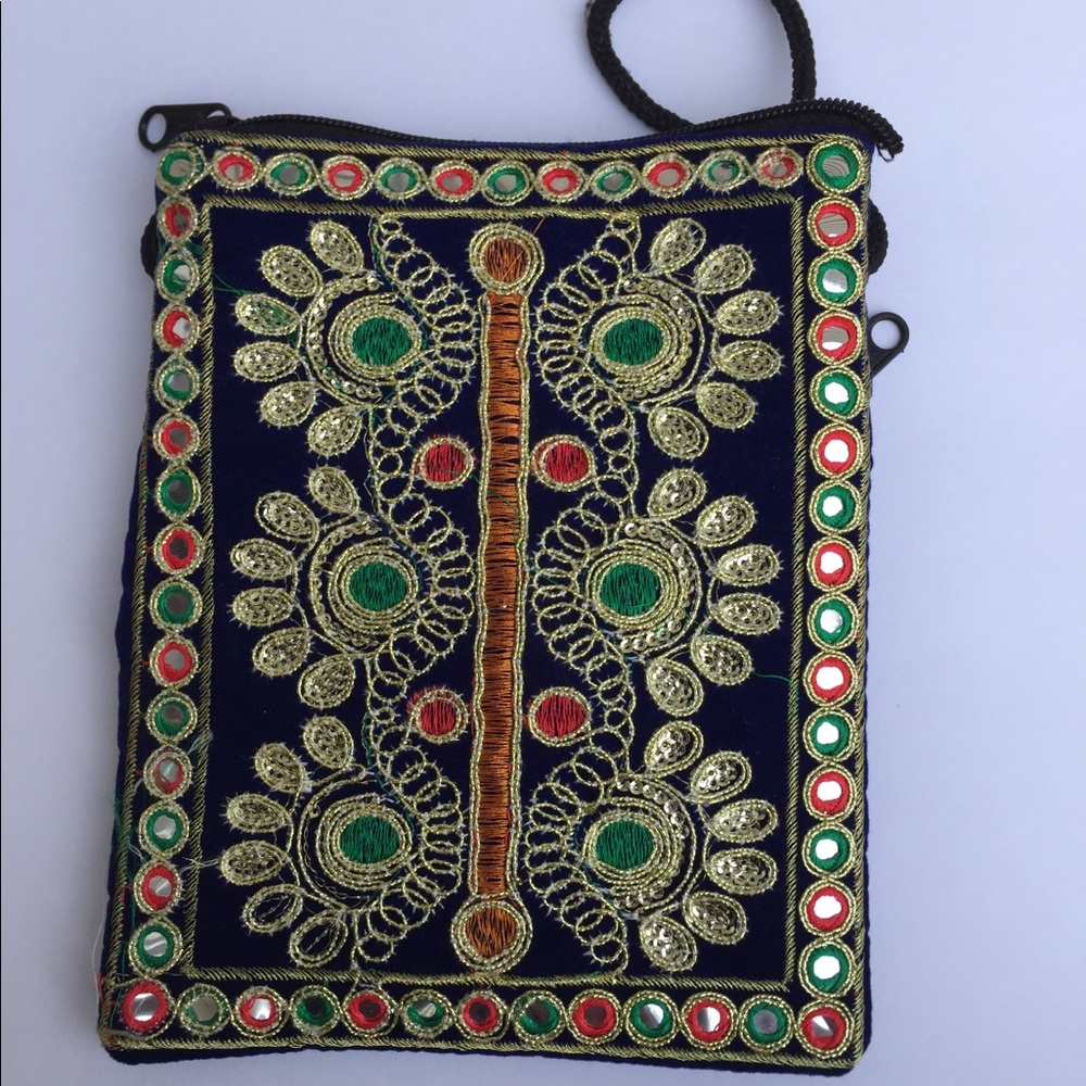 Beautiful elegant cross body  bag brand new